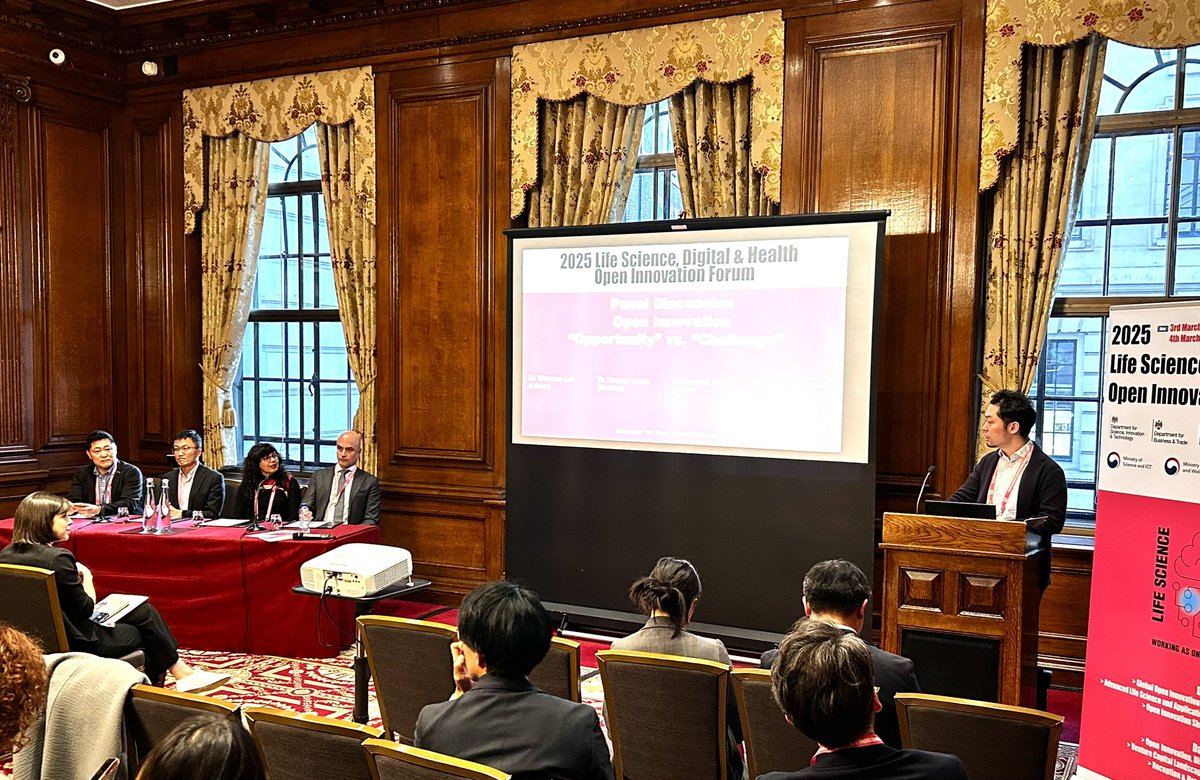 ChoLab_Synapse's tweet image. Day2 Life Science, Digital &Health Innovation Forum. Opening by Ms Patel @biztradegovuk🇬🇧 Ms E-K Jung (MOHW🇰🇷) Mr M Sakishige (JETRO London 🇯🇵) Exciting presentation/discussion from @lifearc1 @globalbrains_jp @AstellasEurope organised by @KingsCollegeLon