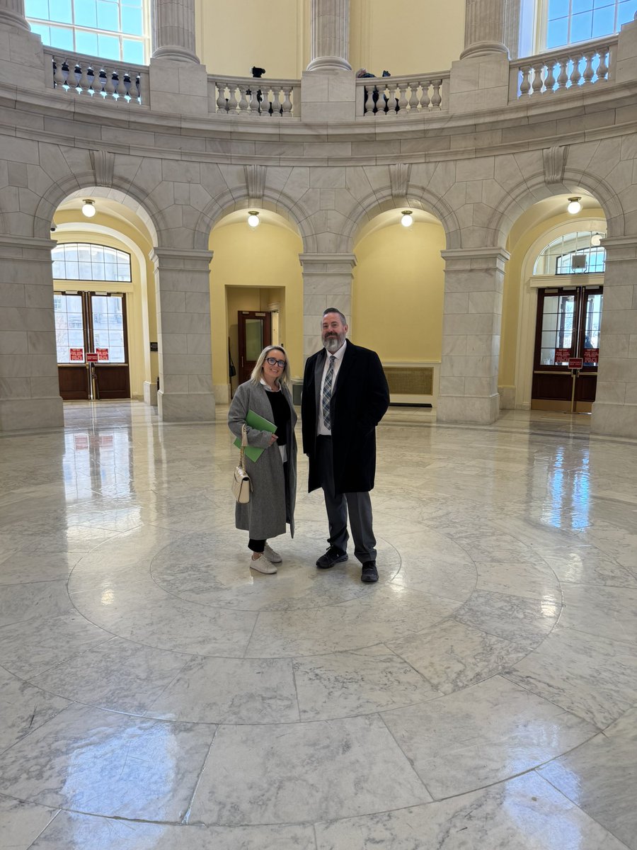 Looking good and having fun with our CASH Federal Network group. They’re in Washington DC this week on our 2025 Spring Lobbying Trip - advocating for California to reap major rewards and funding from federal infrastructure programs. #lobbying #washingtondc #california