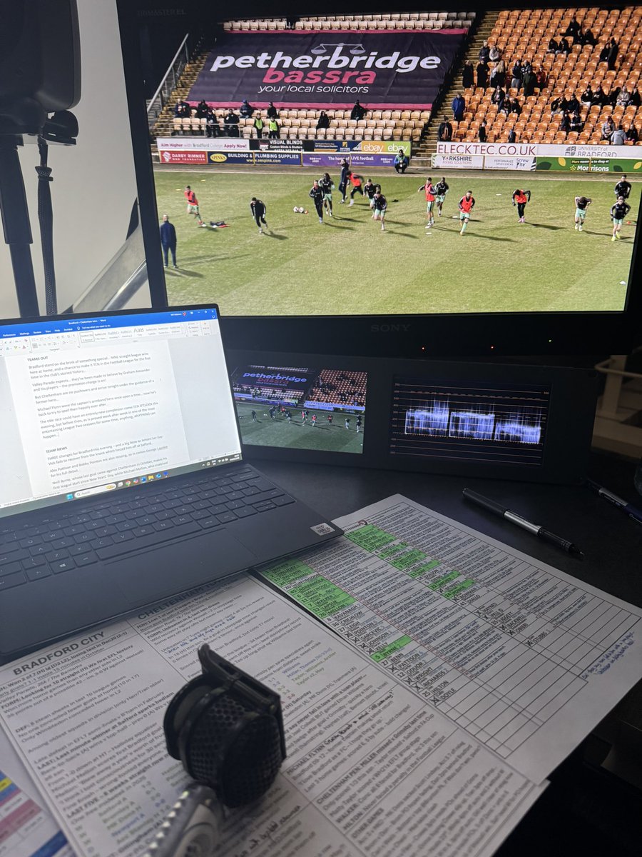 Can Bradford make history?

The League Two title contenders looking for a record 10th straight home win this evening, taking on Cheltenham.

Live commentary on <a href="/SkyFootball/">Sky Sports Football</a> this evening.