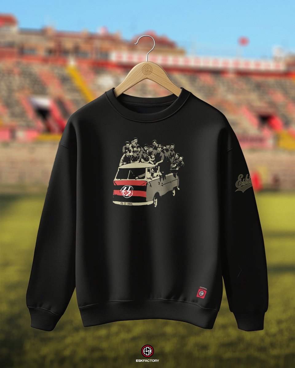 1966’da Eskişehirspor efsanelerinin antrenmana giderken çekilen ikonik karesi, ESK Factory farkıyla yeniden hayat buluyor!

📢 Ön sipariş için son gün: 11 Mart. Bio’daki linkten hemen siparişinizi oluşturun.