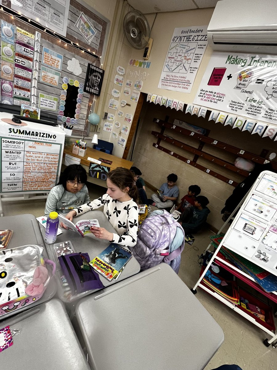 Robin Bayer tweet media