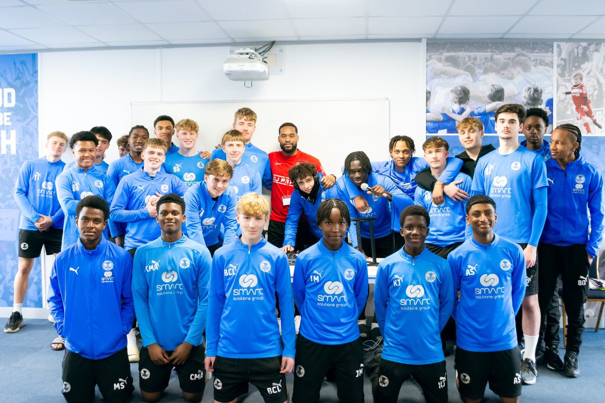 Who told you footballers can’t DJ 🕺🔥

<a href="/theposh/">Peterborough United</a> U18’s X DJ Peps Workshop☑️ 

#pepsontour🗺️