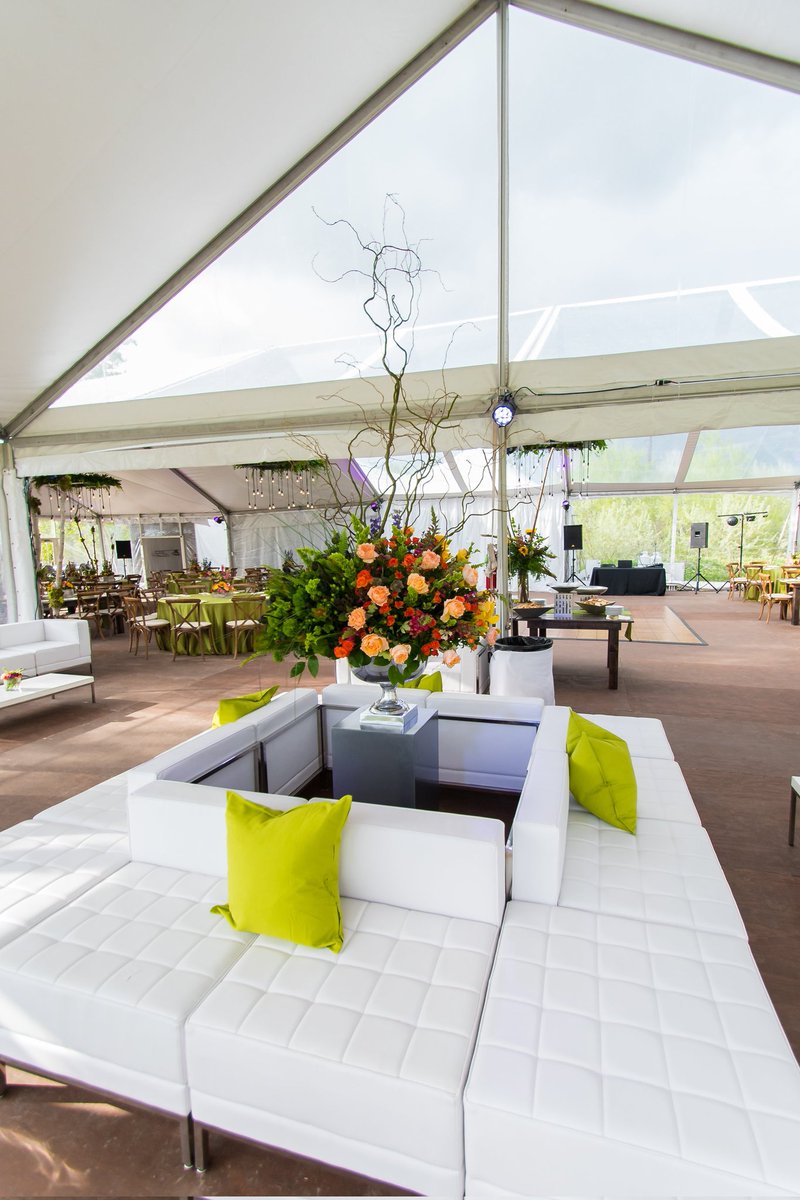 AllOutEvent's tweet image. Spring just entered the chat🥰🌷🌿🪻🌱
.
.
.
#eventplanner #eventideas #eventinspo #spring #floral #nature #wedding #utah #eventrentals #decor #springvibes #springevent