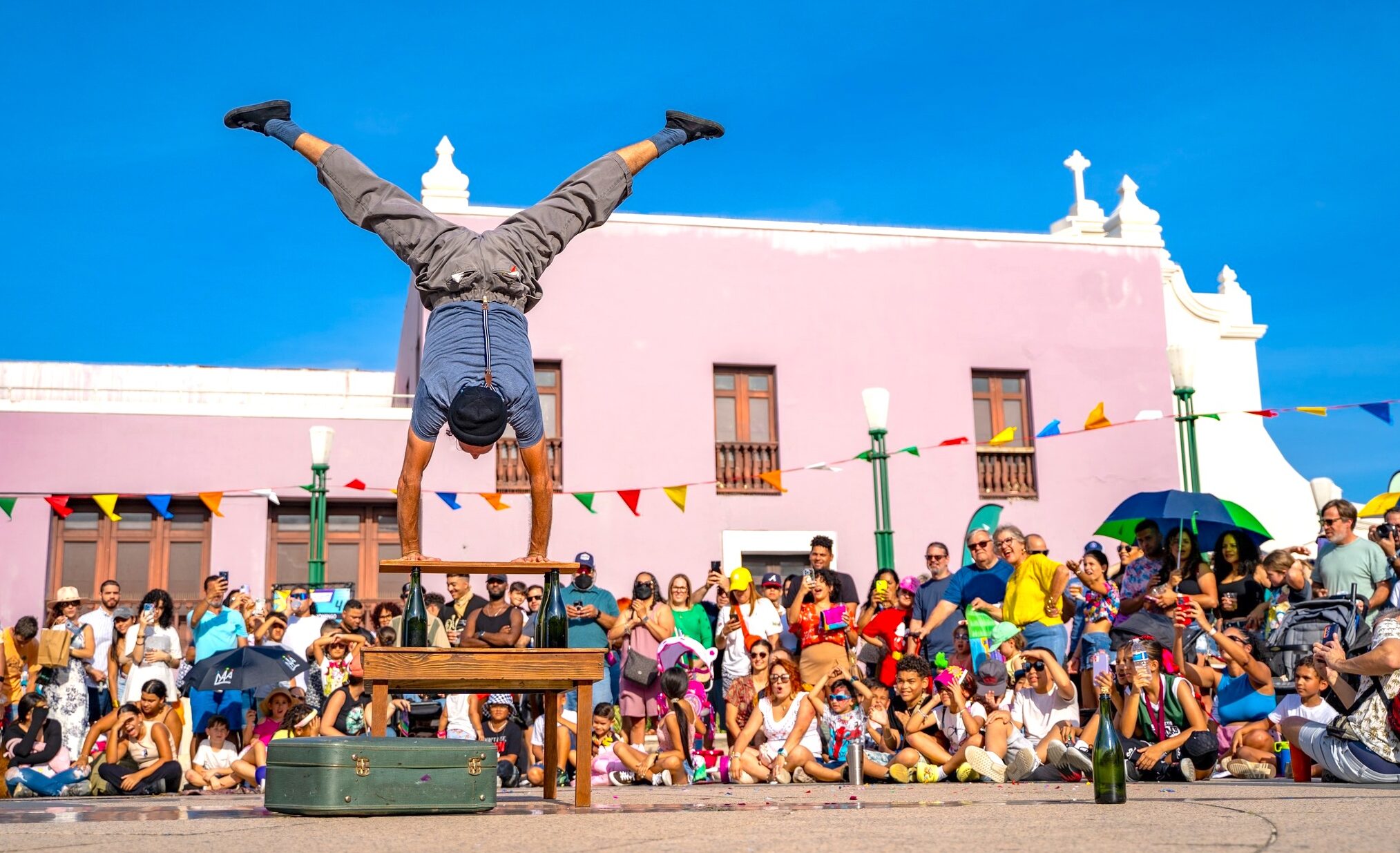 El evento libre de costo se llevará a cabo el 8 y 9 de marzo desde las 11am a las 9pm en Viejo San Juan, y del 10 al 16 de marzo en diferentes municipios de la Isla | foto publicada en La Perla del Sur