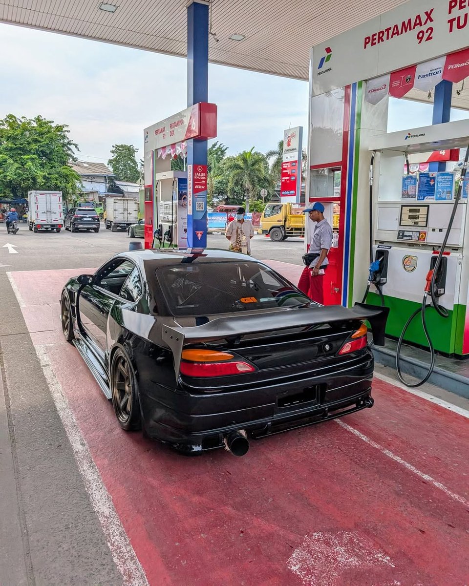 Nissan Silvia S15 powered by a HKS VR38 👀