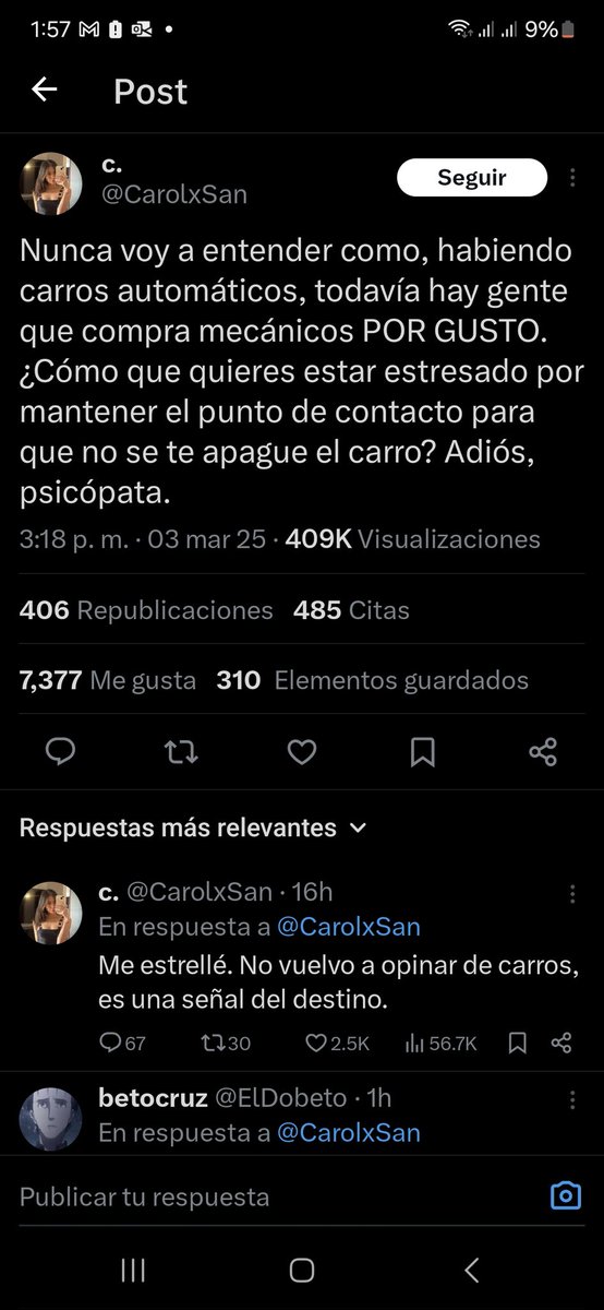 gente pendeja y ella, en un nivel superior