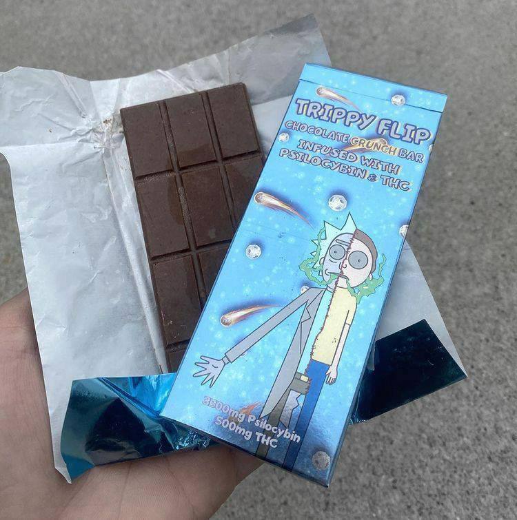 Trippy Flip Bars 🍫🍫
Link in my bio for orders cheers 🍻