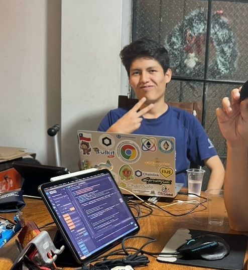 Space4Build's tweet image. Special thanks👏 to the team that makes this amazing activity possible, hire them if you wanna succesfull tech activities 🎖️

+@percymeneses08
+@angeinweb3
+@holasari_
+@simonxpe

Se you around ✌️ and keep building 😉