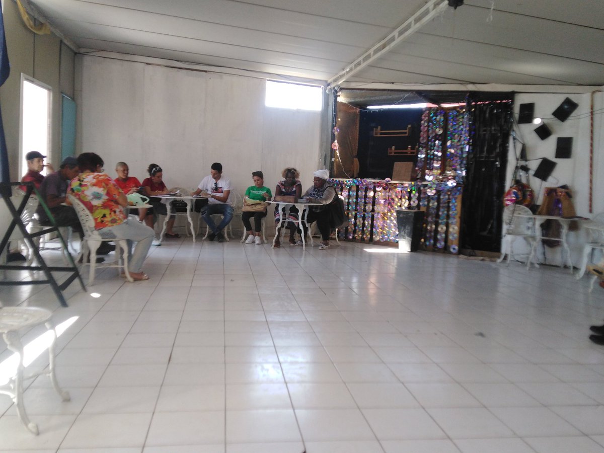 cantillo_euler's tweet image. En la reunión del consejo popular Centro se valora el resultado del trabajo realizado en el trimestre referido a la prevención y atención social. #PoderPopular #PoderDelPueblo