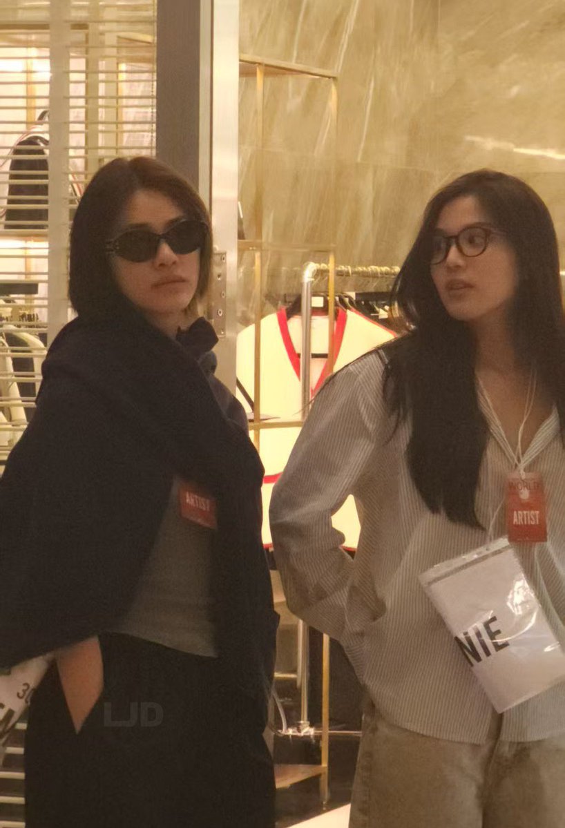 beonnniy's tweet photo. 😨😨😨🧍🏻‍♀️🧍🏻‍♀️ https://t.co/w9Sd0N5k35