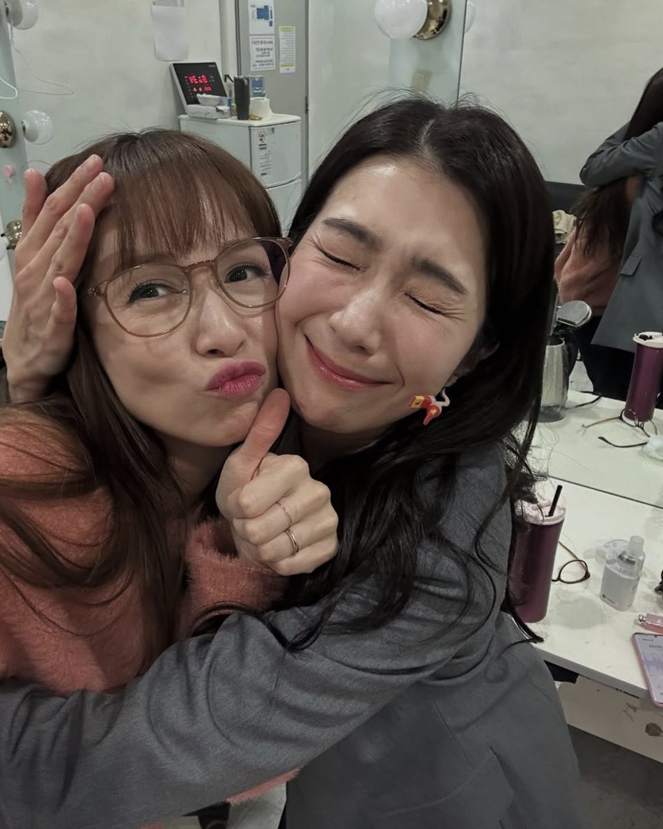 peeeanut22's tweet photo. 김젼린아가 좋다♡ 두 분 우정을 응원해요♡ https://t.co/BlQf3jUMbk