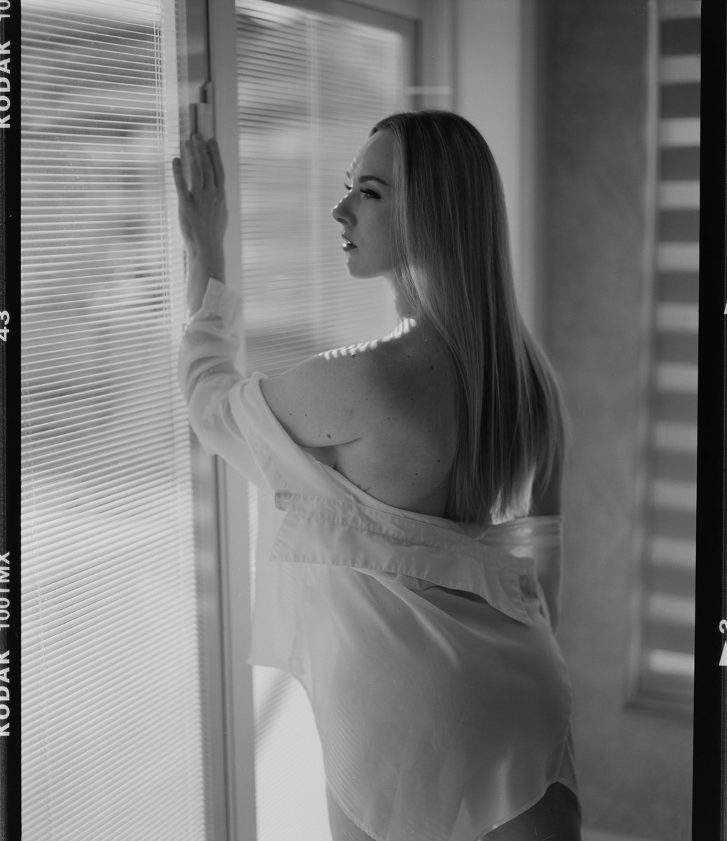 Love film !  Shot on my Pentax 67ii with <a href="/mandiimonarch/">Mandii Monarch</a>