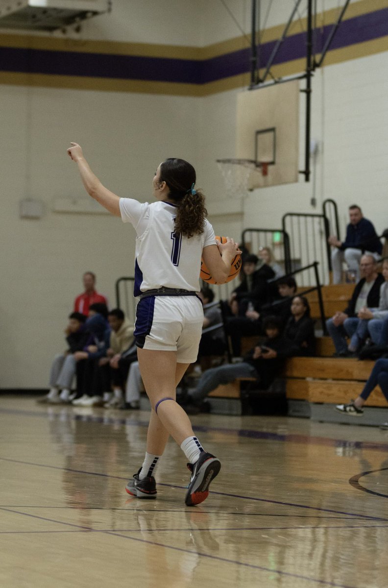 Amarilis Shubick 💫 tweet media