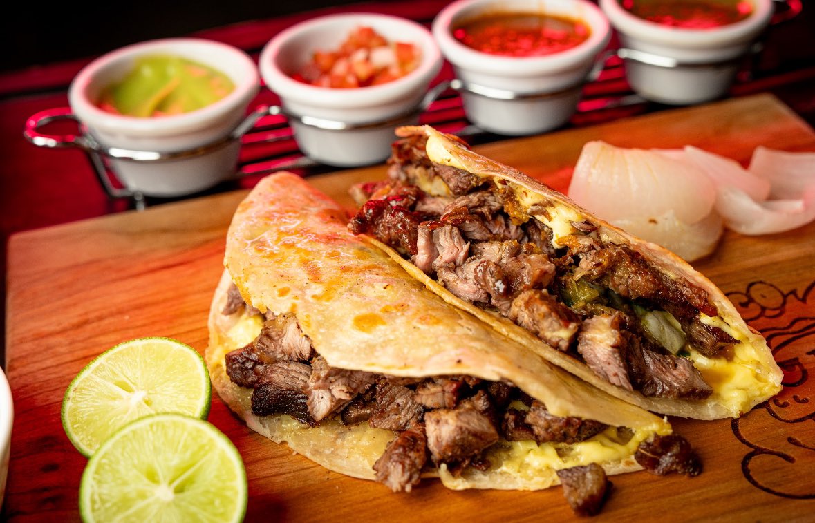 HeyTacoseco's tweet photo. @RoundtableSpace @zackvoell 🔥 If we reach 1,000 followers, we launch our meme! 🌮🚀

Are you ready to be part of this? Follow now and don’t miss out! 👀

#heytaco #Memes #Crypto #Restaurant #solana #bitcoin #tacos https://t.co/y4ojn5neIh