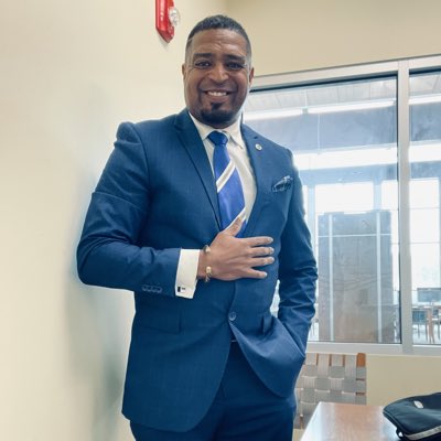 consultjoelj's tweet photo. #NewProfilePic #DreamCoachJoe https://t.co/RMB4Vr6lAY