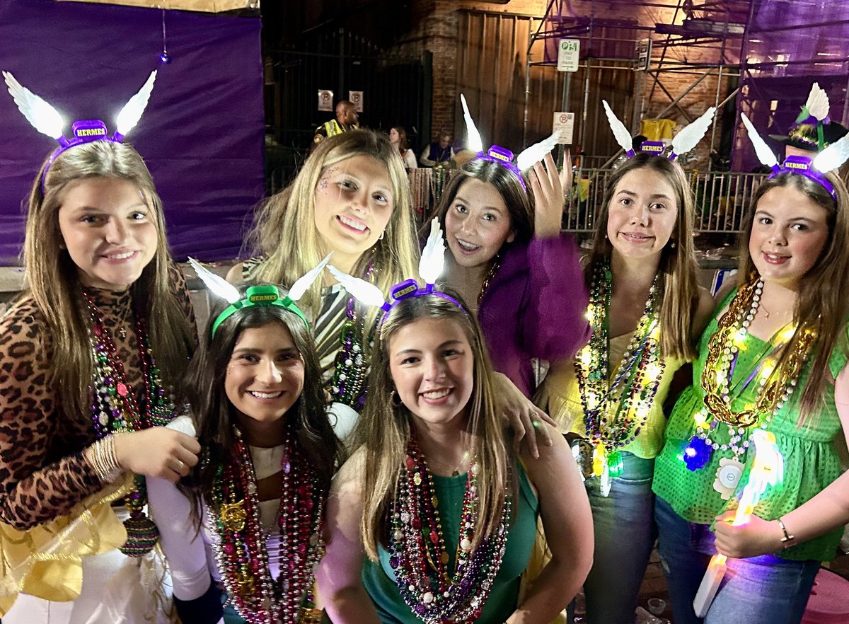 Happy Mardi Gras! 💜💚💛 When your friends want beads, they bring in the ⚽️ keeper. #BrickWall #GrabsAlltheBeadsYall
