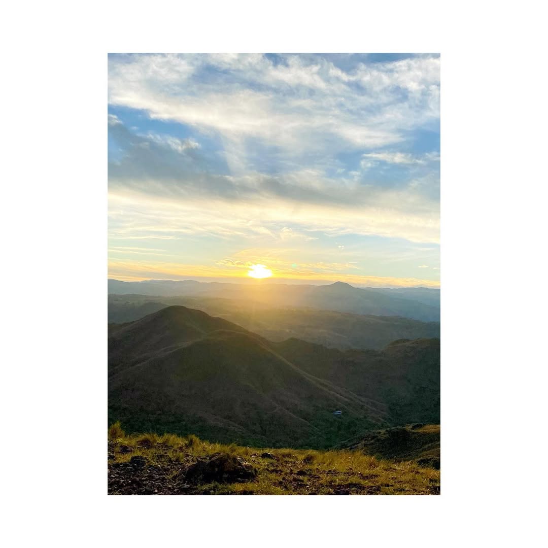ford_cora78's tweet image. Reaching new heights at Cerro Pelado,where the views are as wild as the adventure. 🌄🌿 #cerropelado #costaricaadventures #explorecreate #mountainviews #puravida