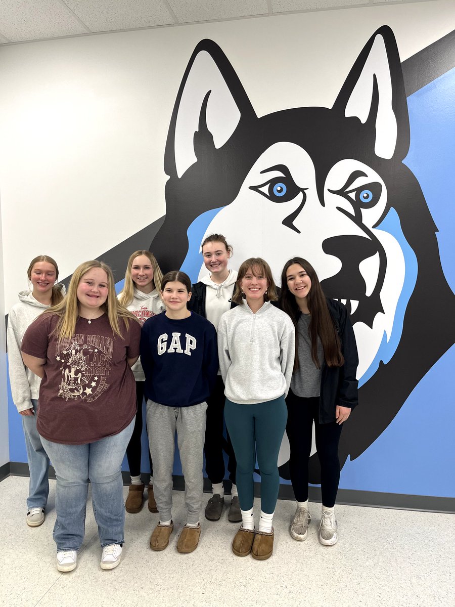 North members of the ECA Stars to get ahead of the impending Snow Storm and take on the Central WI Storm on Thursday in the State Tournament!!  Good luck Stars!!
