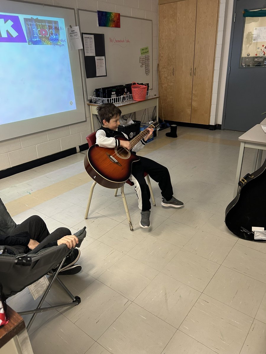 We had such a fun morning at our Winter Play Day organized by the best ever <a href="/vmielkee/">MsV</a> 🌨️ This afternoon we continued with our March Madness music edition and had a special guitar performance by one of our classmates! 🎧🎸 <a href="/John23OCSB/">St. John XXIII School</a>
