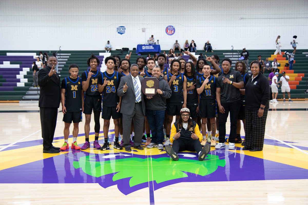 Mountain View Lions (@dcmvlions) on Twitter photo Tune in tomorrow at 2 p.m. CT to see who <a href="/mvc_mbb/">Dallas College - Mountain View Men's Basketball</a> is playing in the <a href="/NJCAABasketball/">NJCAA Basketball</a> DIII Tournament March 12-15 in Herkimer, N.Y.
๐บ njcaa.org/network/landinโฆ
๐ njcaa.org/sports/mbkb/20โฆ
#NJCAABasketball | #HearUsRoar | #DistrictChamps
๐ธ Linda Ngo Tune in tomorrow at 2 p.m. CT to see who <a href="/mvc_mbb/">Dallas College - Mountain View Men's Basketball</a> is playing in the <a href="/NJCAABasketball/">NJCAA Basketball</a> DIII Tournament March 12-15 in Herkimer, N.Y.
๐บ njcaa.org/network/landinโฆ
๐ njcaa.org/sports/mbkb/20โฆ
#NJCAABasketball | #HearUsRoar | #DistrictChamps
๐ธ Linda Ngo