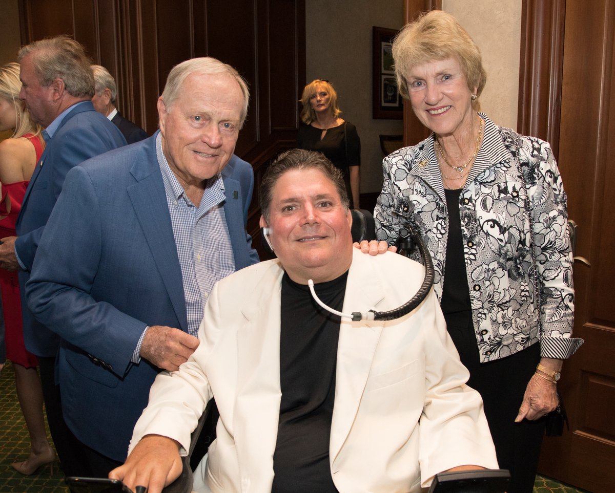 BuonicontiFund's tweet image. Join Golf Hall of Famer Jack Nicklaus and Marc Buoniconti for the 23rd Annual Buoniconti Fund Celebrity Golf Invitational at the Bear's Club in Jupiter, Florida.
Don't be left out of this exclusive fundraising event.
Secure your foursome at: onecau.se/bears25