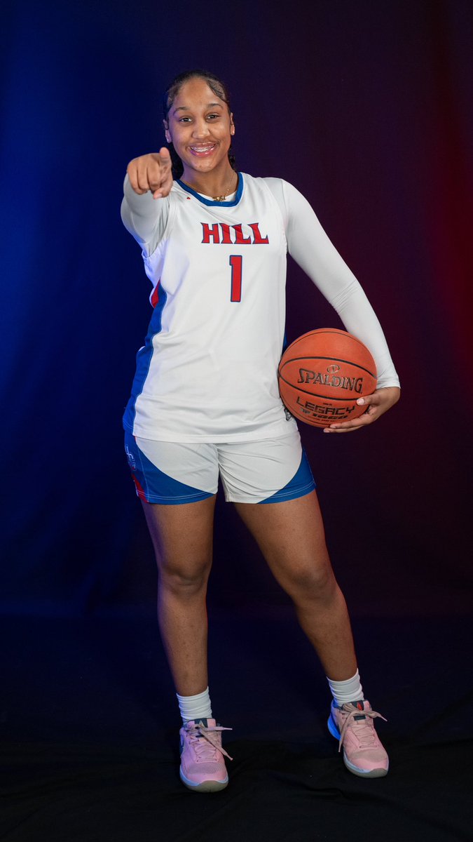 After a great visit and great conversation with <a href="/CoachTreeBrooks/">Brooks✨</a> I am blessed to receive my first offer from College Hill. #agtg #gorebels