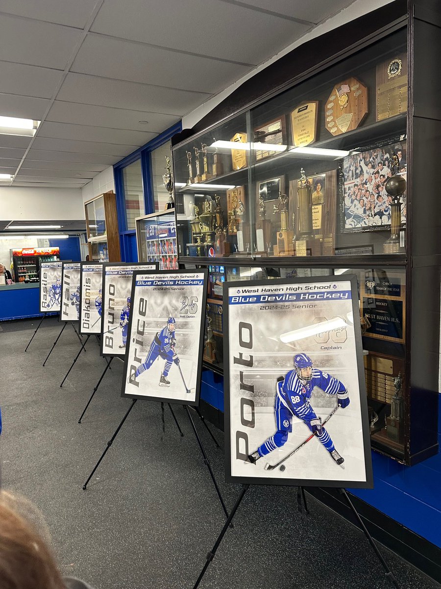 CT HS Hockey Report Chris tweet media