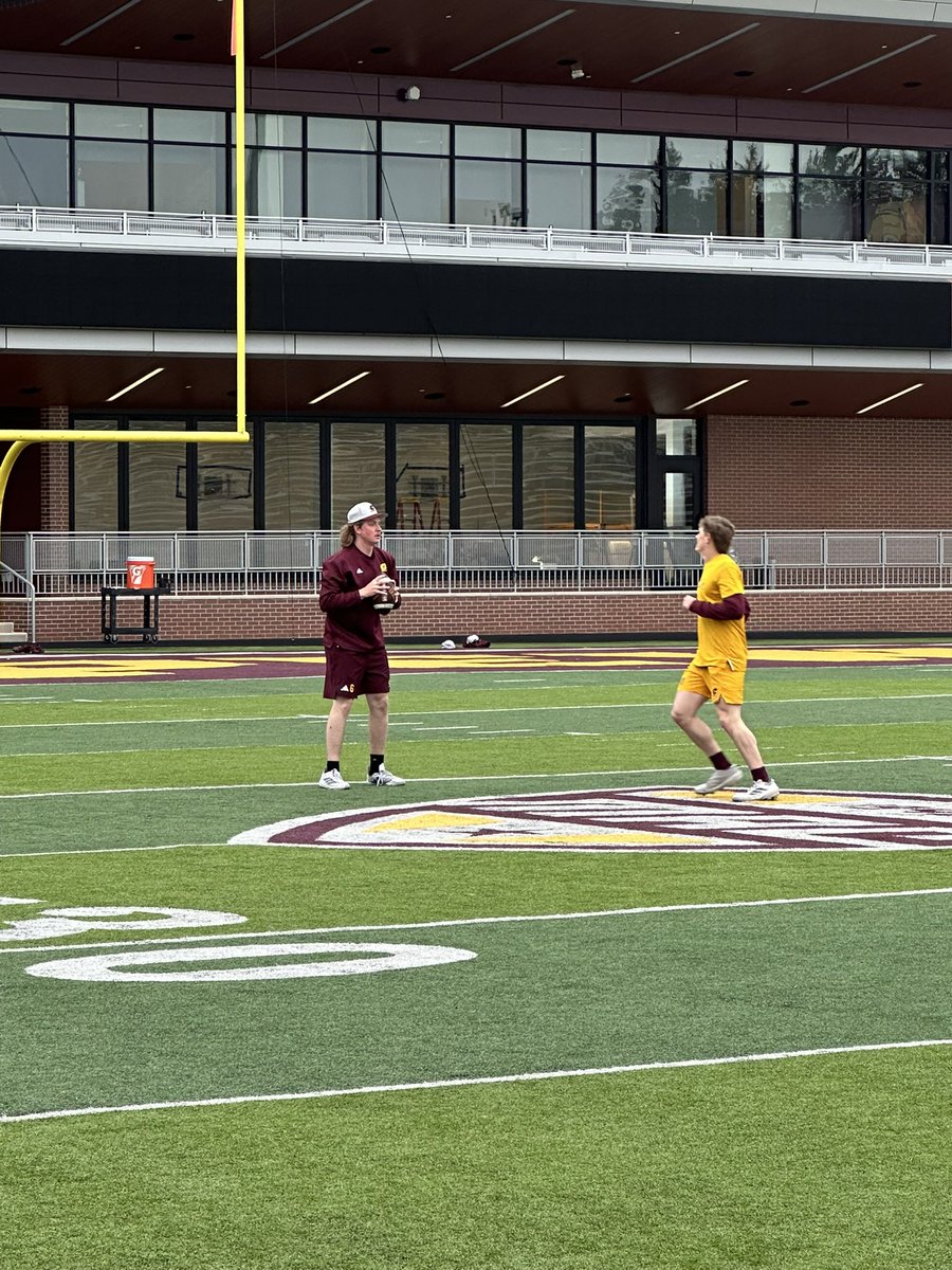 A little mid season pigskin! 
#fireup