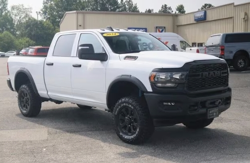 whitemotors175's tweet image. Tame the wild! No mountain too high, no valley too low for the 2024 Ram 2500 - where power is precision. See our inventory today: bit.ly/4bqplMQ

#ConquerAllTerrains 🏔️🚘