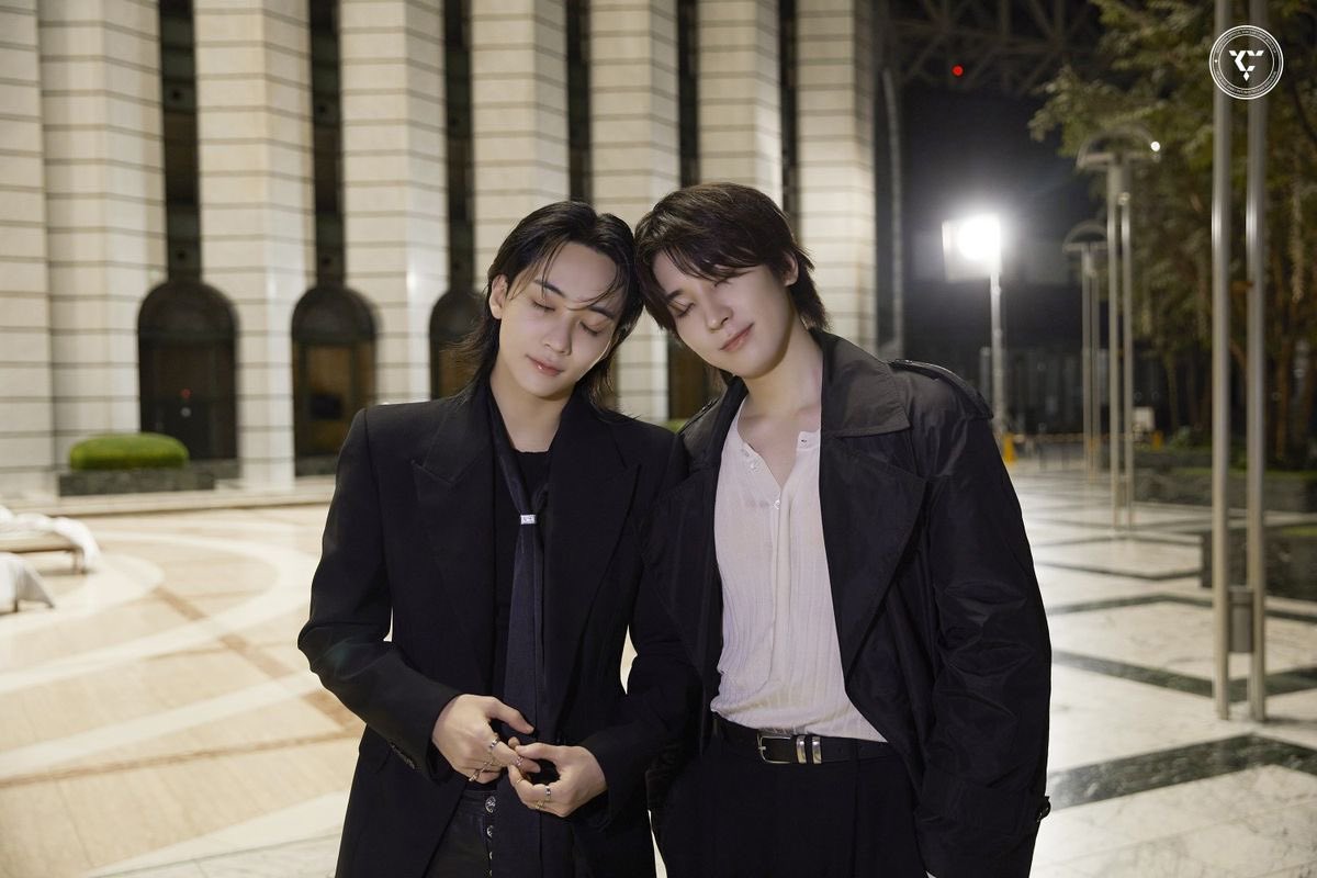 this man…………….is enlisting