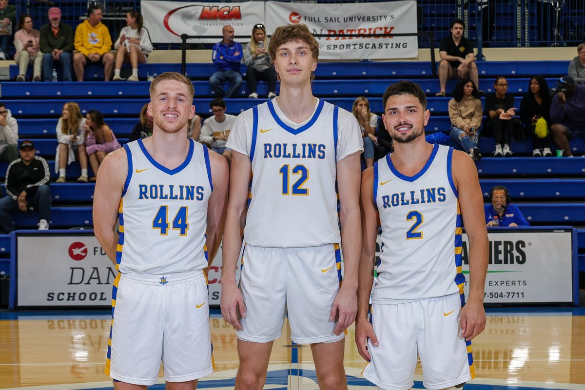 Let's give one final shoutout to our seniors! 👏

Thank you for everything you've done for the program and best of luck in the future!

#TARNation