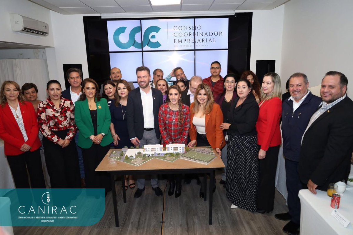 CaniracDgo's tweet image. Presentes en la Asamblea Extraordinaria del @CCEDGOMX y Sesión Ordinaria de Consejo. 
#Dgo #Empresarial #CCE #CANIRAC