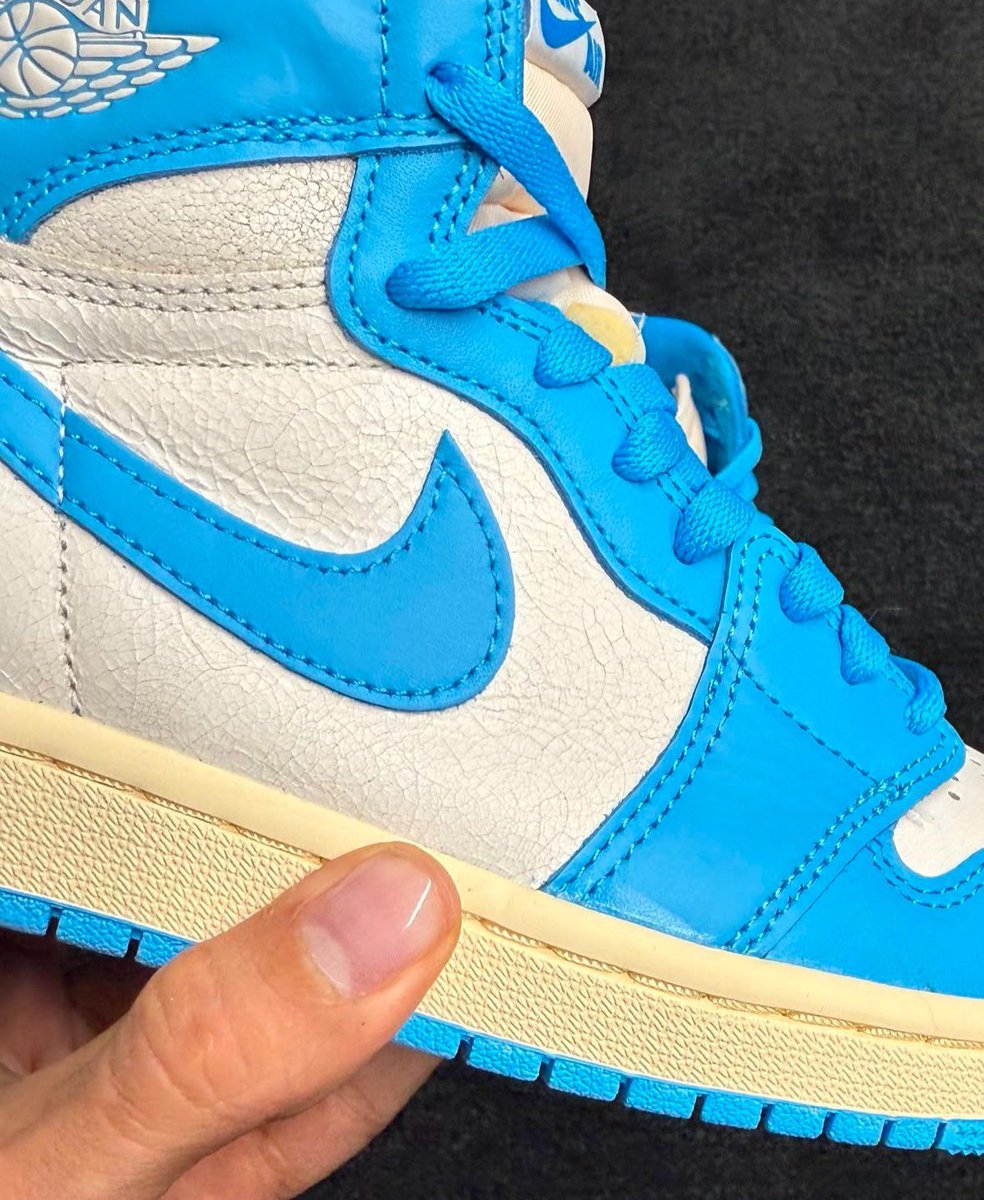 JustFreshKicks's tweet photo. Air Jordan 1 High “UNC Reimagined” Releases May 10th 🥶 https://t.co/WcjqSrWtVJ https://t.co/s6ntRuZaf9