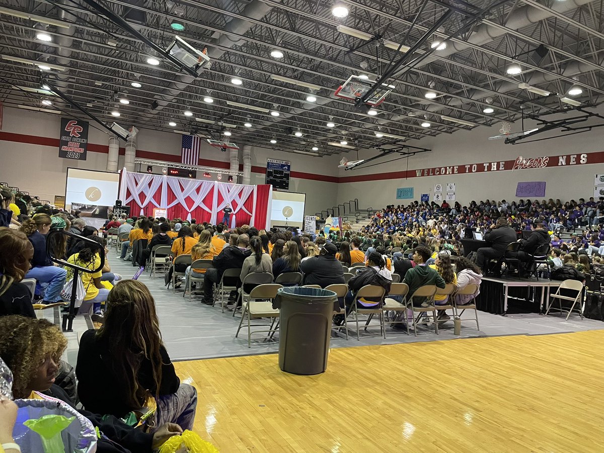 A big thanks to Florida Association of Student Councils for having me keynote their annual conference in Orlando!

Over 2500 students from 90 different schools! #YouMatter

<a href="/TFASpeakers/">The Fisher Agency</a>