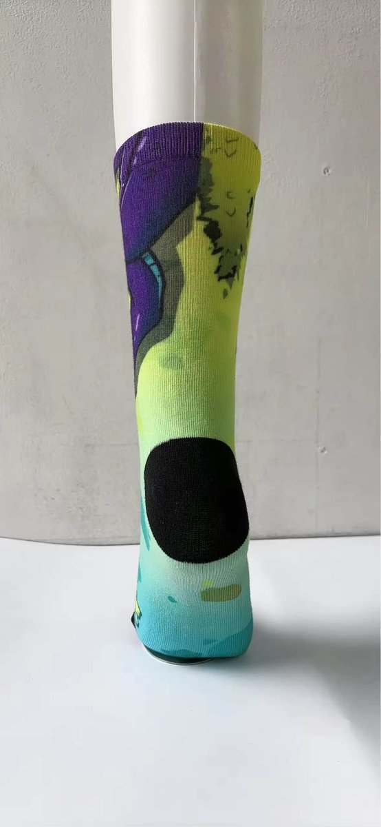 cardanosockz's tweet photo. What is going on? Bear market? Bull market? 

Nah, we in the sockz market!🧦📊

Snekkies Limited Edition Cotton Sockz https://t.co/XdNBNFhcry