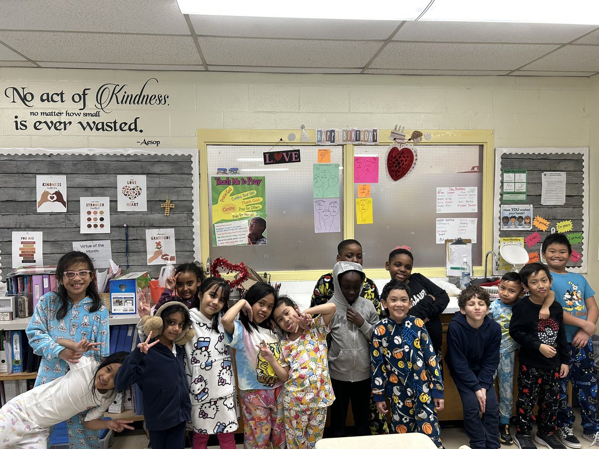 MsLanzarotta's tweet photo. We love pyjama day! @St_JohnXX3 @TCDSB https://t.co/pgNwBJl9Sp