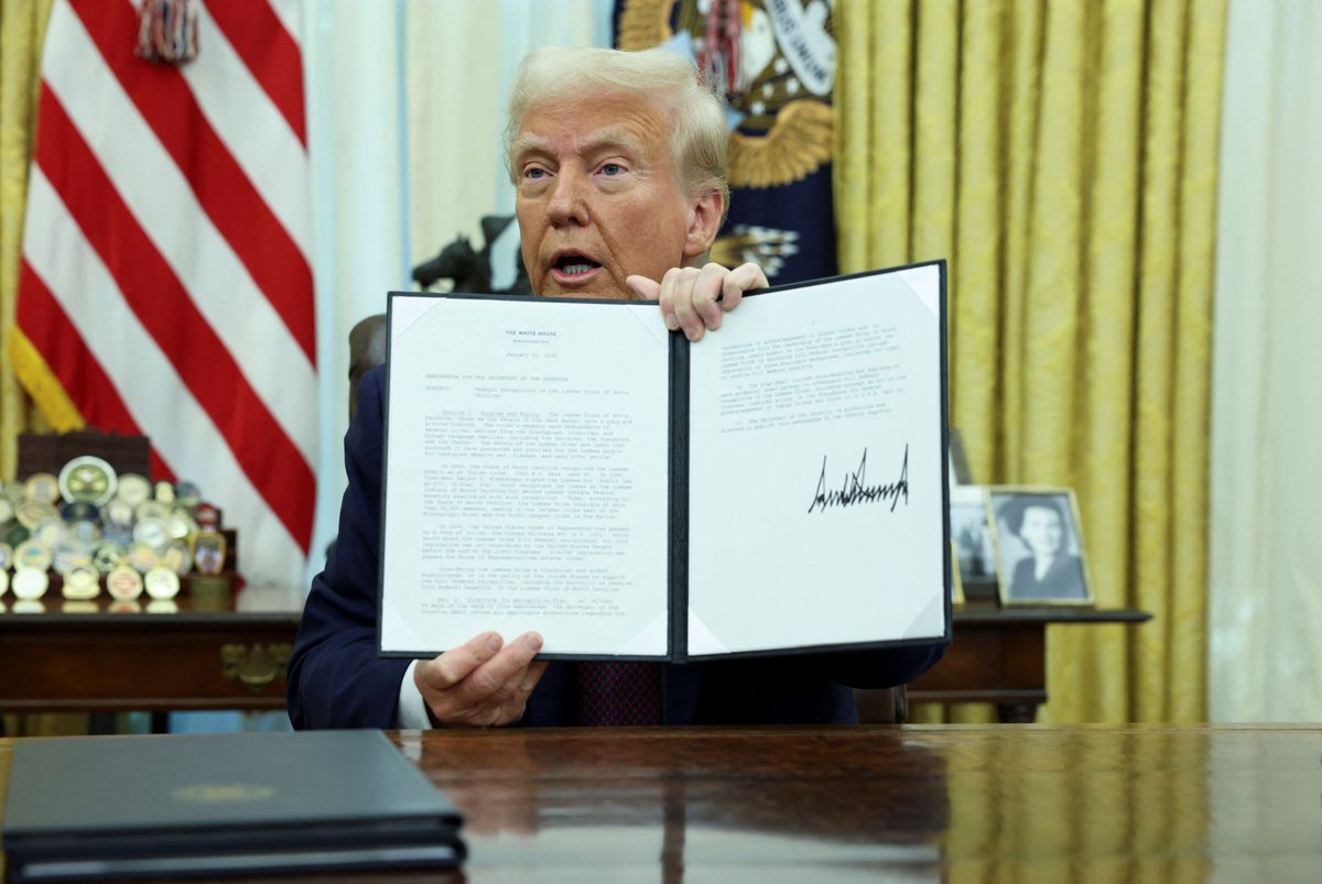 POTUS Executive Orders (Parody) (@potusparodyx) on Twitter photo E.O. #00006
Mar 5, 2025
Through this executive order, we are mandating the <a href="/GovCanHealth/">Health Canada and PHAC</a> (Canada's Health Department) to register all U.S. citizens for free Medicare in order to lift the 25% tariff on all the goods coming into the U.S. through Canada. We believe the citizens of E.O. #00006
Mar 5, 2025
Through this executive order, we are mandating the <a href="/GovCanHealth/">Health Canada and PHAC</a> (Canada's Health Department) to register all U.S. citizens for free Medicare in order to lift the 25% tariff on all the goods coming into the U.S. through Canada. We believe the citizens of