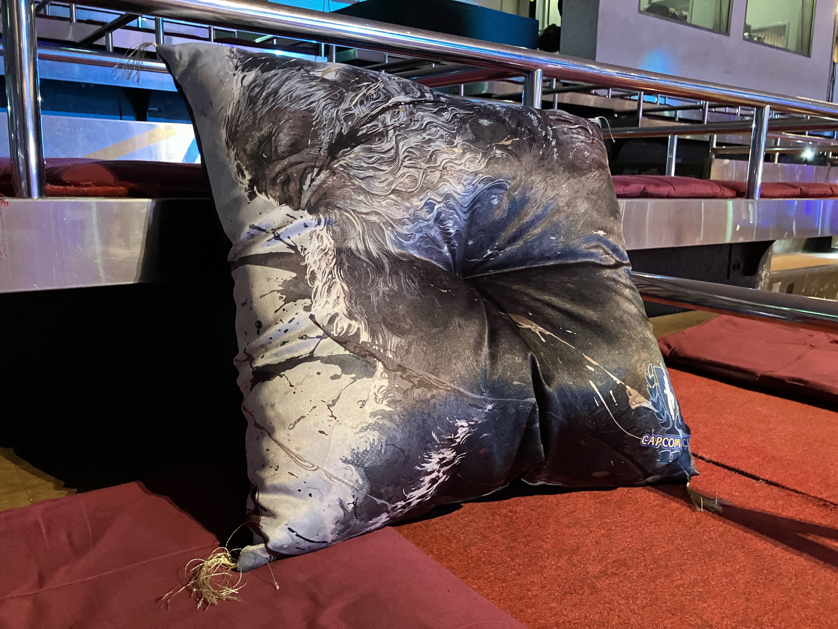 Fav限定 ファイターズ クッション [same-day-shipping]-replica-