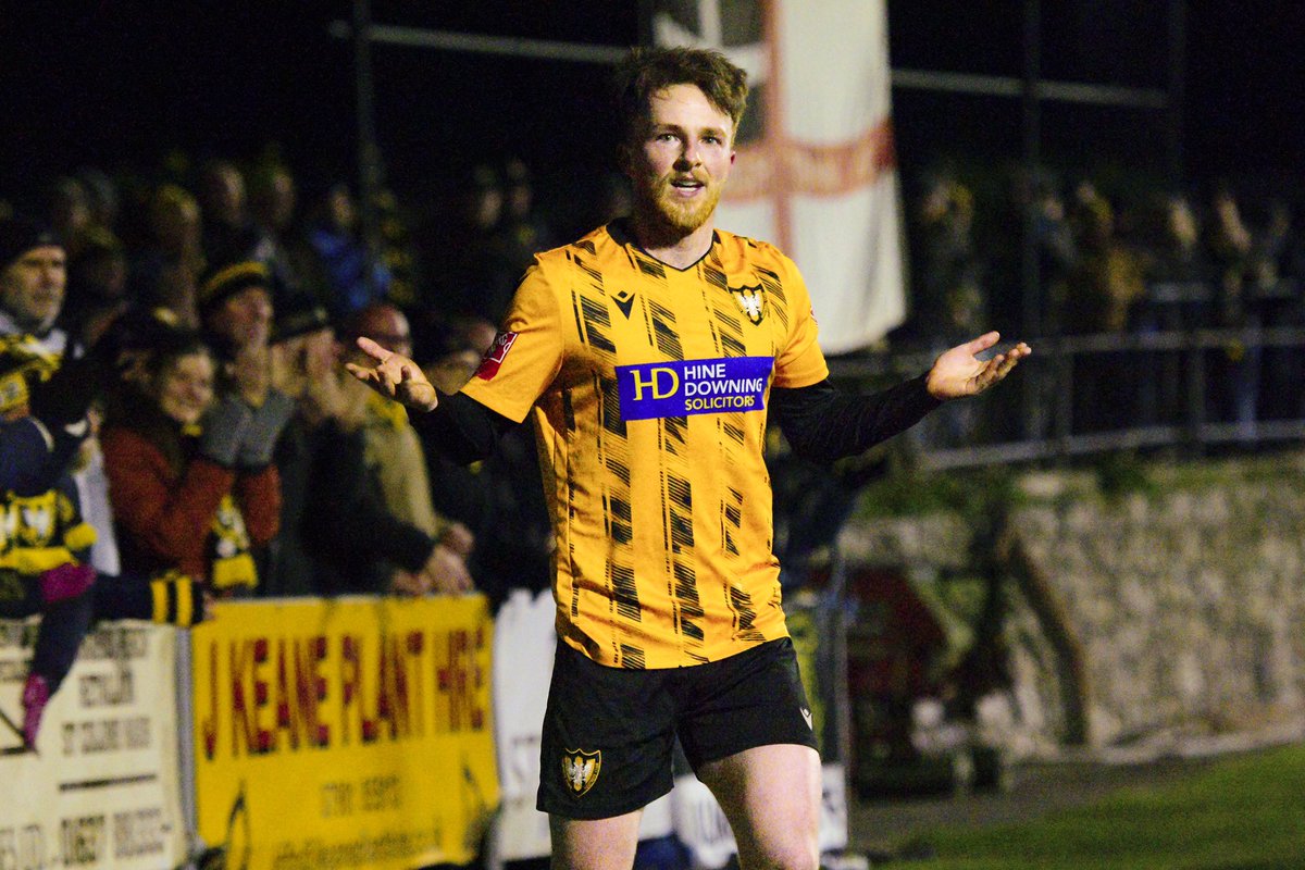 J4cksPhotography (@j4cksphotos) on Twitter photo A great evening shooting the semi final between <a href="/Falmouth_Town/">Falmouth Town FC</a> and <a href="/HelstonAFC/">Helston Athletic FC</a> in the Senior Cup! 
Images - dropbox.com/scl/fo/o2fx8chโฆ A great evening shooting the semi final between <a href="/Falmouth_Town/">Falmouth Town FC</a> and <a href="/HelstonAFC/">Helston Athletic FC</a> in the Senior Cup! 
Images - dropbox.com/scl/fo/o2fx8chโฆ