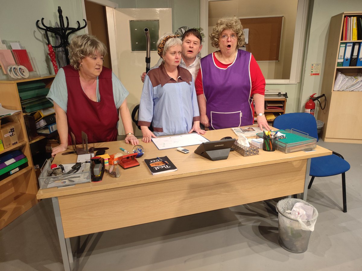 Neath Little Theatre tweet media