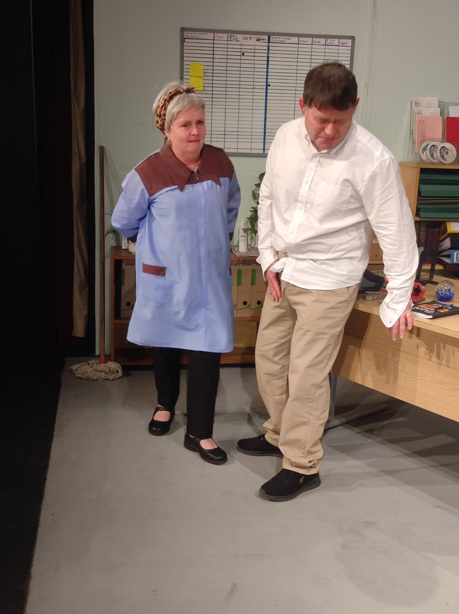 Neath Little Theatre tweet media