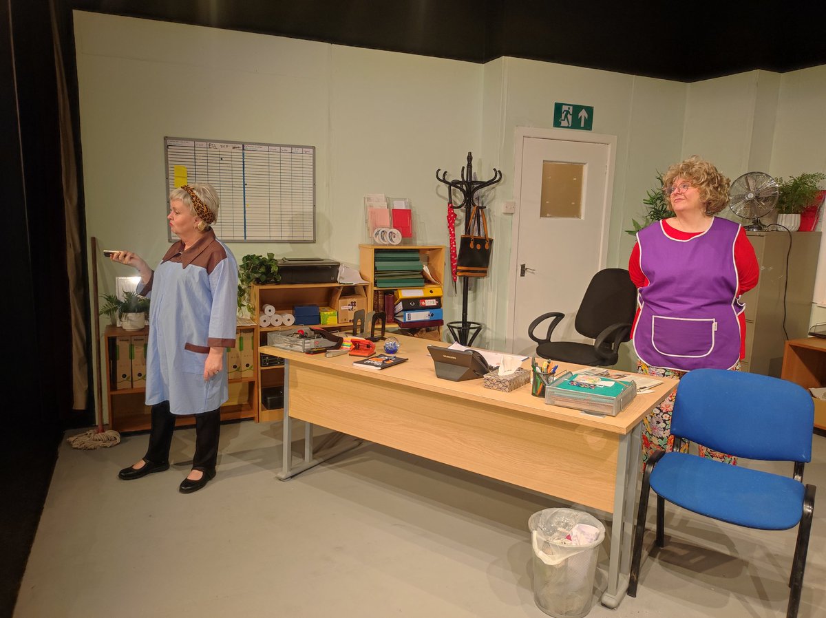 Neath Little Theatre tweet media