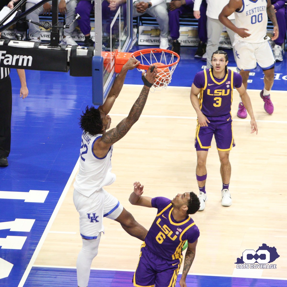 TimSmithCC's tweet image. The Cats are hooping!!