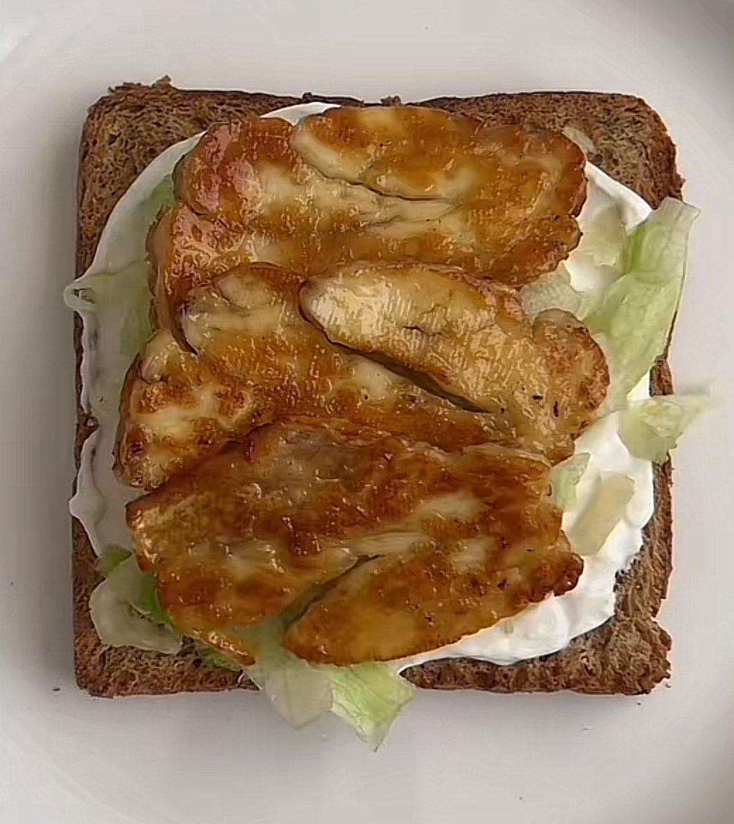 ماعاد نبي اكلات فيها زيوت ومقالي نبي شي صحيّ يفيد الجسم المنشن لكم يالصحيين ابدعوا وورنا اكلاتكم اللذيذه 💆🏻‍♀️❤️