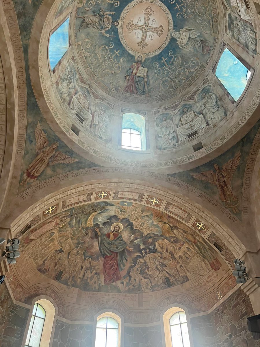 surya133873's tweet image. #Houston #Travel #HoustonLibrary
It is not a common city library. It is a place for theological study and collection of books. It is not open to the public. I went to the gate with the idea of ​​giving it a try. I called the phone and they actually let us in. After registering…