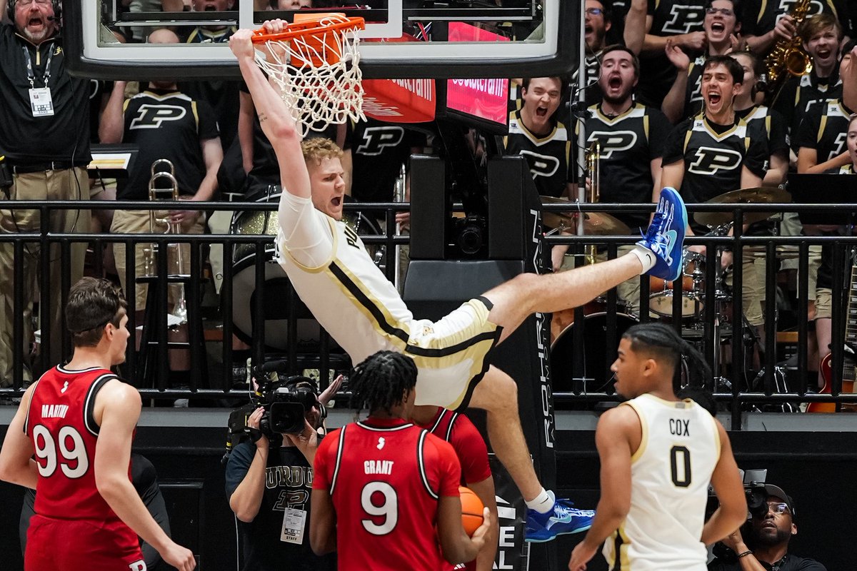 Art in three parts 🖼️ 

📸: <a href="/snapsbyme/">Mark Elsner Photos</a>