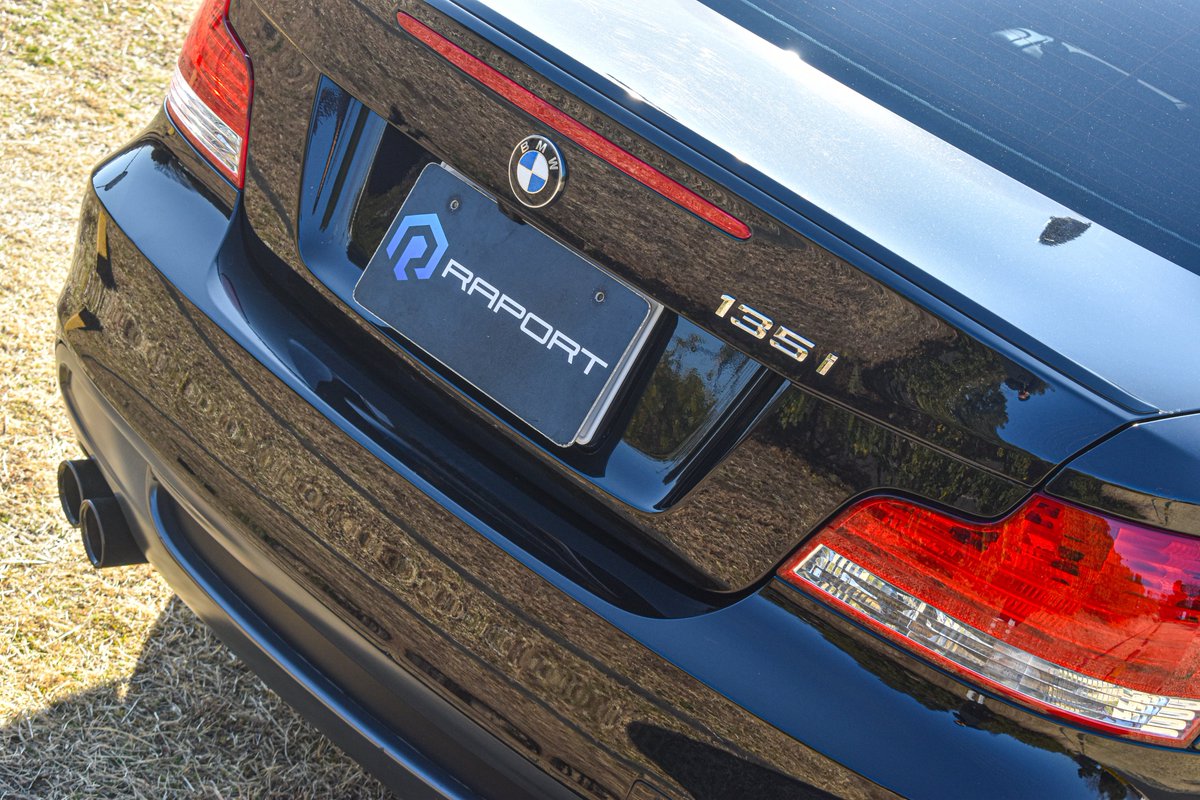 RAPORT_Sport's tweet photo. 【車売ります】
BMW 1シリーズ 135i
平成20年式　約5.8万km
車検あり（2025年12月まで）
直6(シルキーシックス)ツインターボ
修復歴なし！！

価格114.8万円から🫡
ローン可です！！

ぜひリポストお願いします！
気になる方はDMなどにご連絡ください🙇🏻

#車売ります #BMW https://t.co/hJptKWLn5C