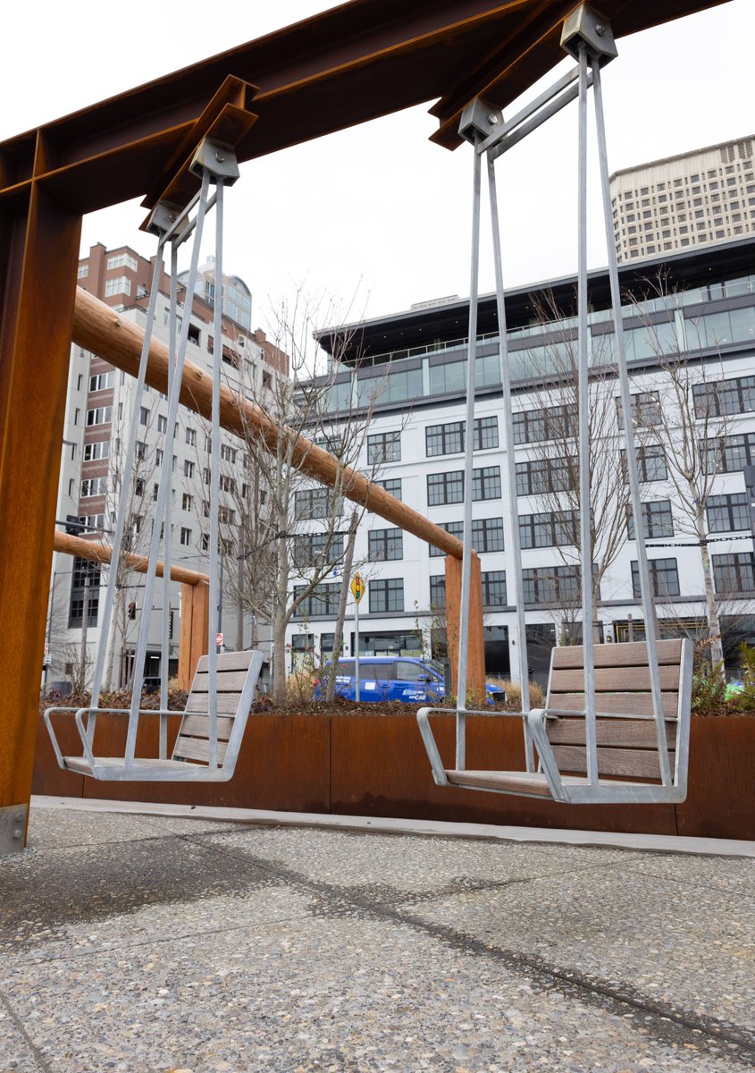 We like to refer to the waterfront as Seattle's Front Porch - and what front porch couldn't use a swing - or eight. Try out the swings, located between Marion and Madison Streets, for a soothing way to take in the views.