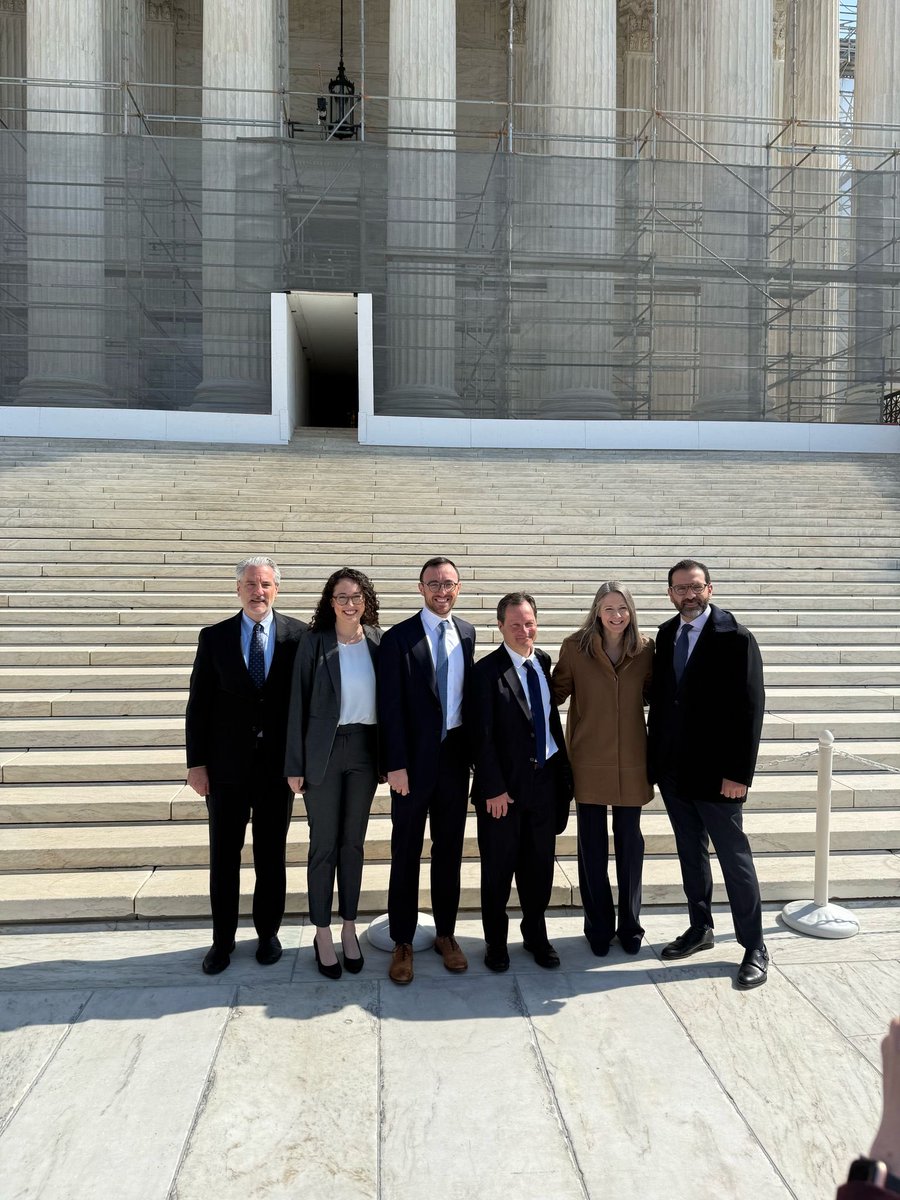 An important day, as the Supreme Court heard its first gun industry liability suit ever in ⁦<a href="/actiononguns/">Global Action on Gun Violence (GAGV)</a>⁩ Mexico lawsuit against gun manufacturers.  What a great legal team, with masterful arguments by Cate Stetson of ⁦<a href="/HoganLovells/">Hogan Lovells</a>⁩