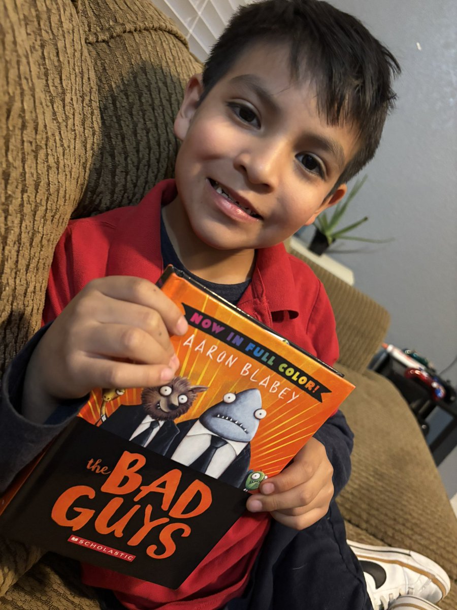 Zaira Reyes (@zreyes_pdn) on Twitter photo Finished it in ONE DAY! 😅 now he’s going to make me get him the whole series <a href="/BArsola_PDNS/">Bertha Arsola</a>!!
Readers make leaders ♥️ <a href="/MSmith_PDNFAA/">Melissa Smith</a> <a href="/AEscobar_PDNFAA/">Angie Escobar, M.ED</a> <a href="/ESanchez_PDNFAA/">Erin Sanchez</a> Finished it in ONE DAY! 😅 now he’s going to make me get him the whole series <a href="/BArsola_PDNS/">Bertha Arsola</a>!!
Readers make leaders ♥️ <a href="/MSmith_PDNFAA/">Melissa Smith</a> <a href="/AEscobar_PDNFAA/">Angie Escobar, M.ED</a> <a href="/ESanchez_PDNFAA/">Erin Sanchez</a>